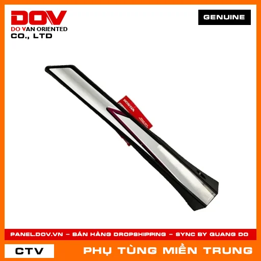 BỘ ỐP NHỰA SƯỜN PHẢI *R150CU* HONDA CHÍNH HÃNG (MÃ: 87105KFV790ZA) — 87105KFV790ZA