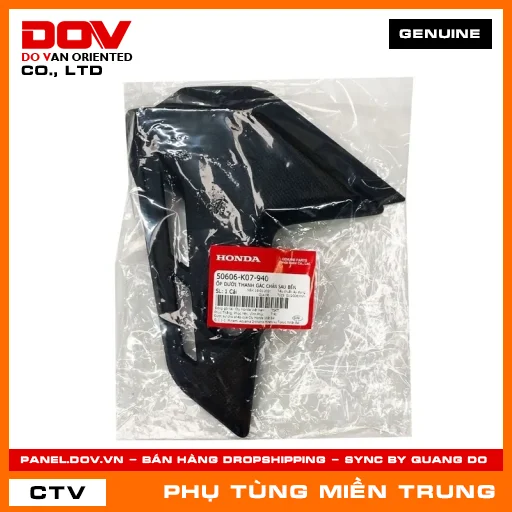 TEM ỐP ĐUÔI SAU *B142P* HONDA CHÍNH HÃNG (MÃ: 87110KRS860ZC) — 87110KRS860ZC