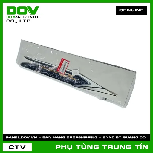 TEM ỐP SƯỜN PHẢI *NHB25M* | 86644-K89-V20ZD | HONDA (WAVE ALPHA 110) — 86644K89V20ZD
