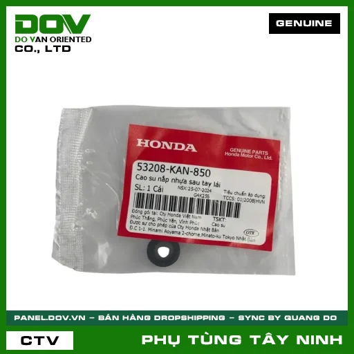 CAO SU NẮP NHỰA SAU TAY LÁI — 53208KAN850