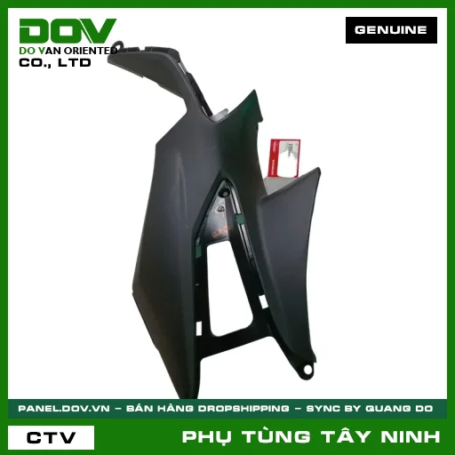 ỐP NHỰA TRUNG TÂM TRÁI *NH1* — 64330K89V00ZA