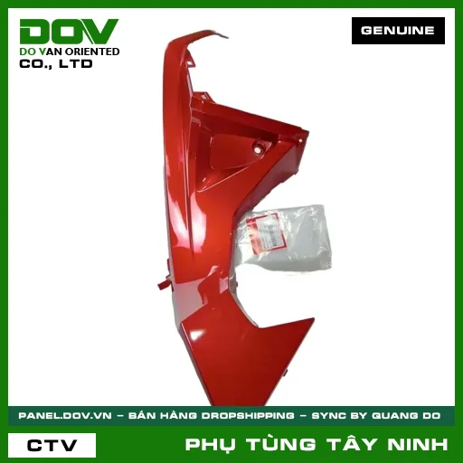 TẤM ỐP YẾM PHẢI *R340C* — 64410K66V00ZE