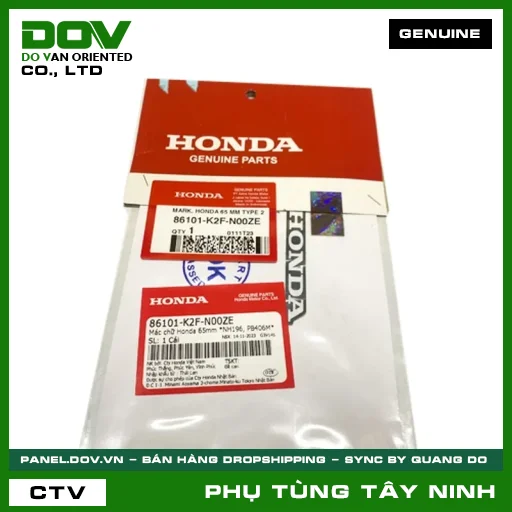 MÁC CHỮ HONDA 65MM *NH196, PB406M* — 86101K2FN00ZE
