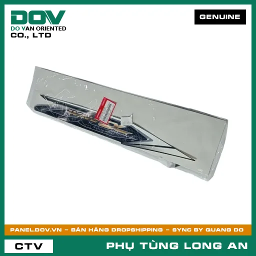 TEM ỐP SƯỜN PHẢI *NHB25M* HONDA WAVE ALPHA 110 — 86644K89V20ZD