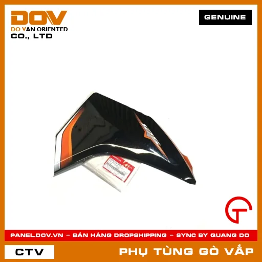 BỘ ỐP TRƯỚC BÊN PHẢI *YR322C* MÃ PHỤ TÙNG 64500K66V00ZA — 64500K66V00ZA