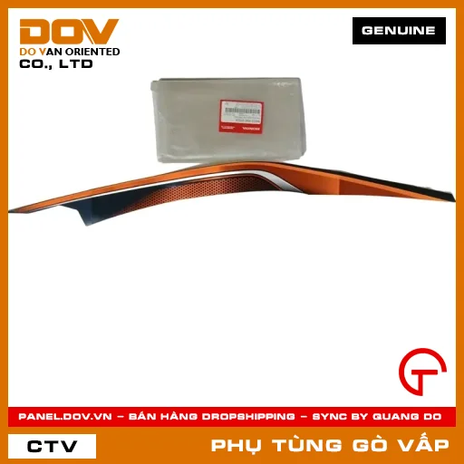 TEM A ỐP SƯỜN TRÁI *YR322C* MÃ PHỤ TÙNG 86832K66V00ZA — 86832K66V00ZA