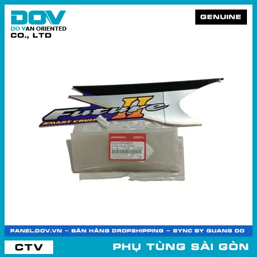 TEM B ỐP SƯỜN PHẢI *RP138M* | HONDA PARTS CODE 87107KTM900ZD — 87107KTM900ZD