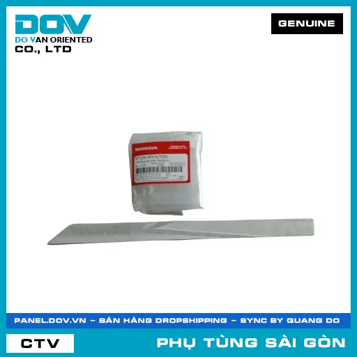 TEM ỐP SƯỜN PHẢI *R150CU* | HONDA PARTS CODE 87109KFV670ZA — 87109KFV670ZA