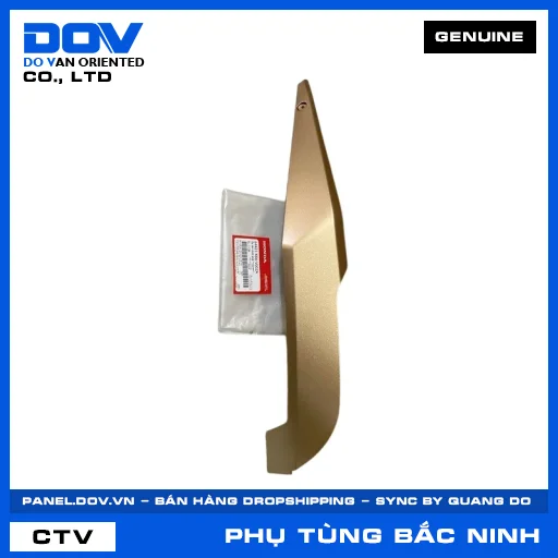 ỐP SÀN DƯỚI PHẢI *Y224M* AIR BLADE, AIR BLADE 125 — 64421K66V00ZA