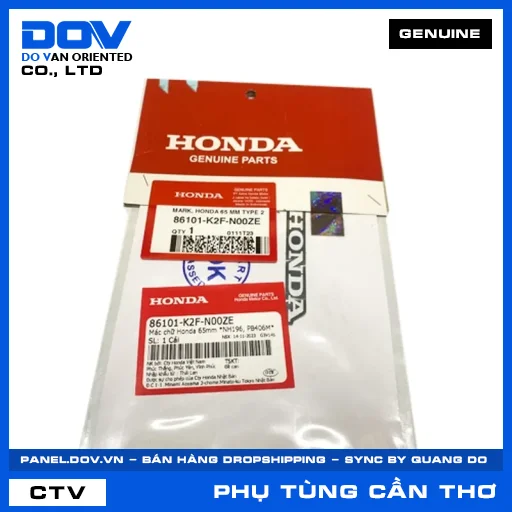 MÁC CHỮ HONDA 65MM *NH196, PB406M* — 86101K2FN00ZE