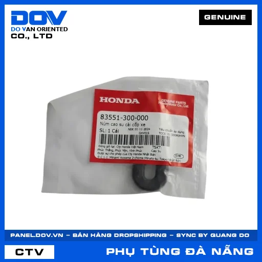 NÚM CAO SU CÀI CỐP XE CB250 NIGHTHAWK, CB300R, CB350 H'NESS, CB500F — 83551300000